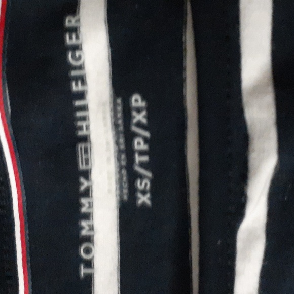 CLEARANCE!TOMMY HILFIGER boatneck top - Picture 2 of 3